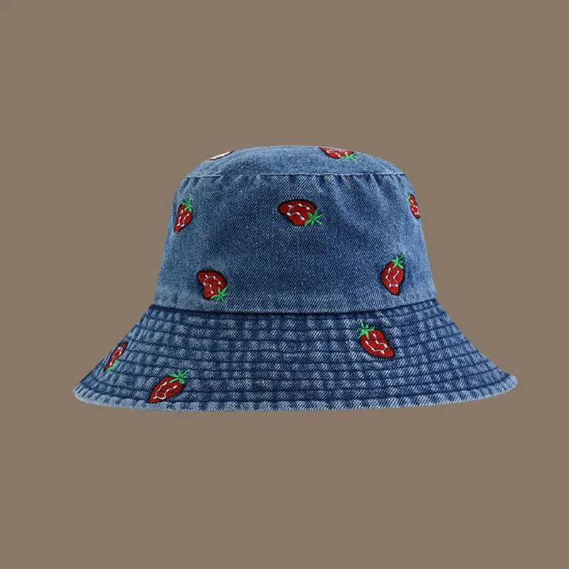 Plus Size Strawberry Bucket Hat