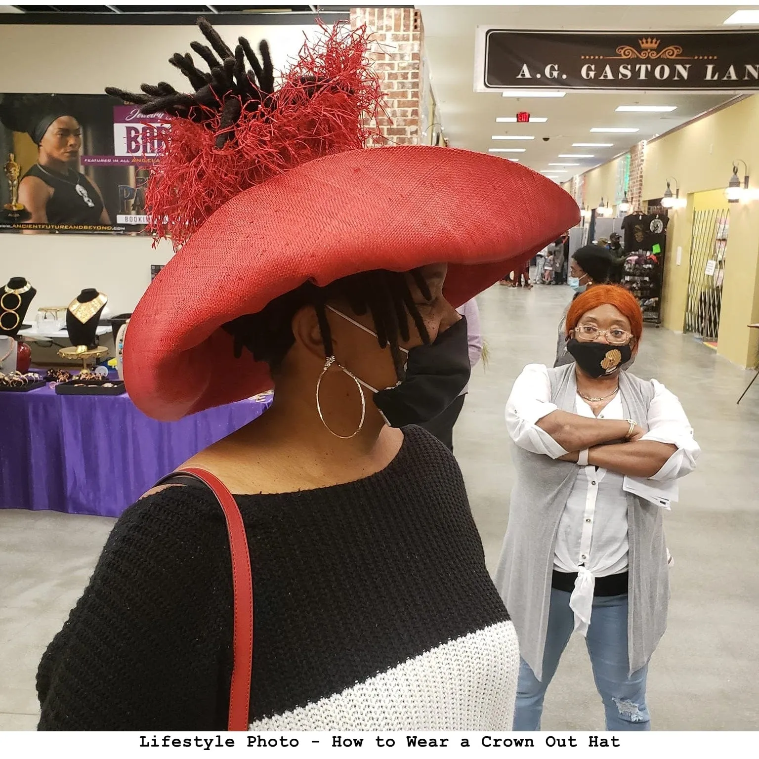 Rosy: Madagascar Big Brim Crown Out Raffia Sun Hat